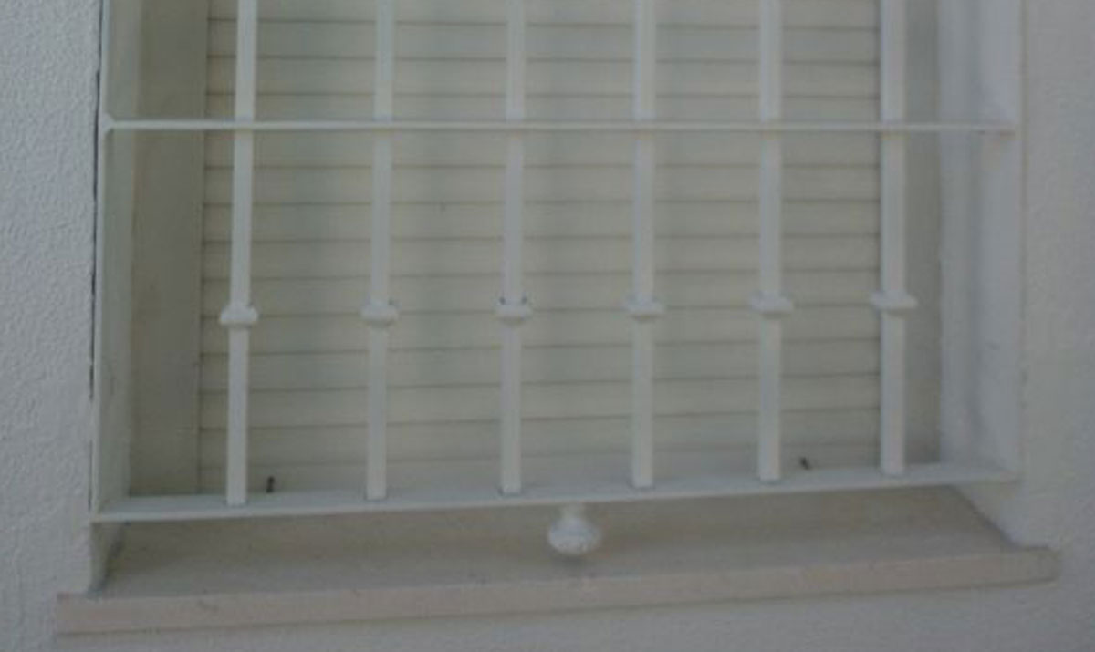 Rejas de hierro color blanco